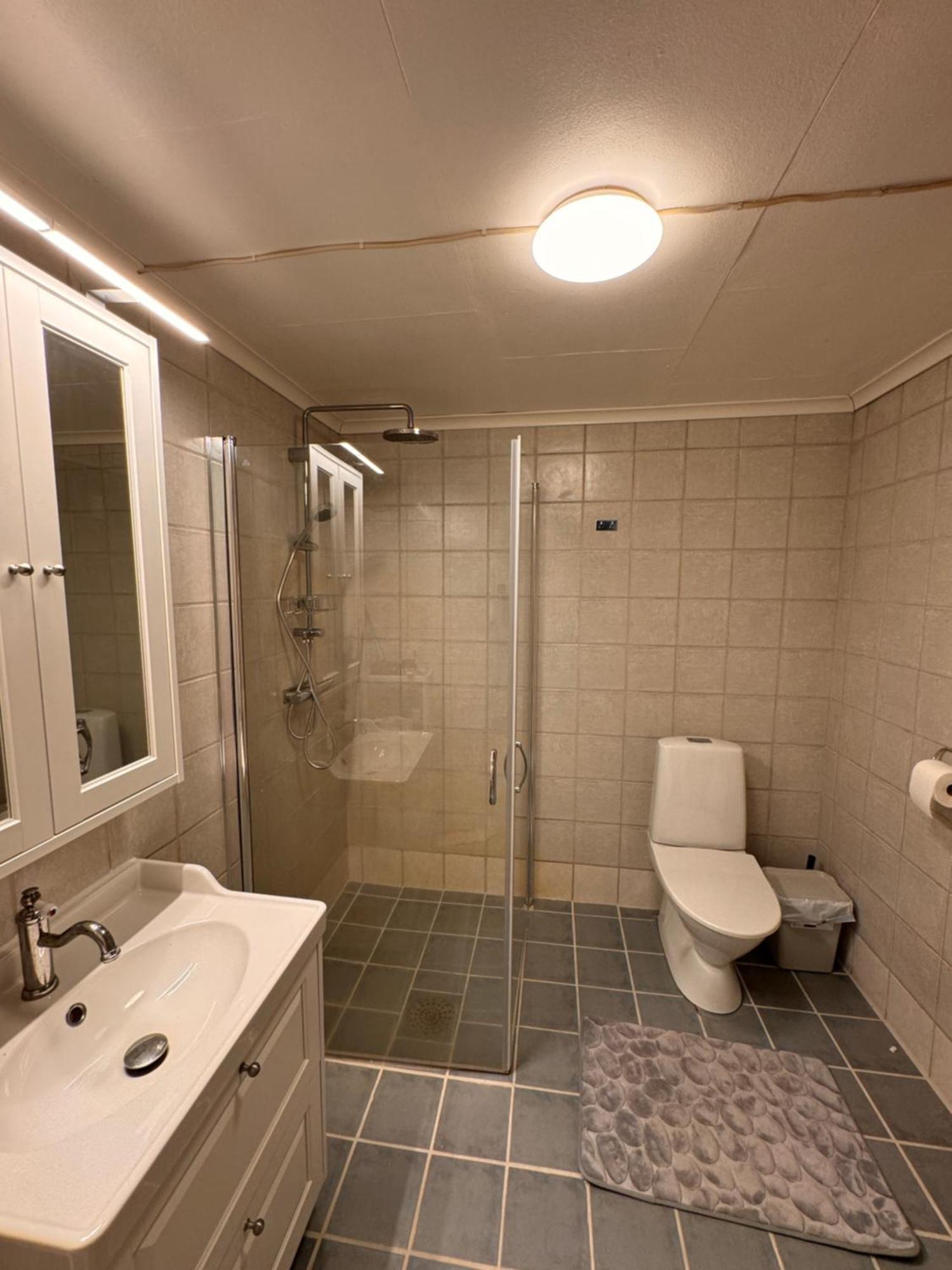 Roed Stuga Södertälje Exterior foto